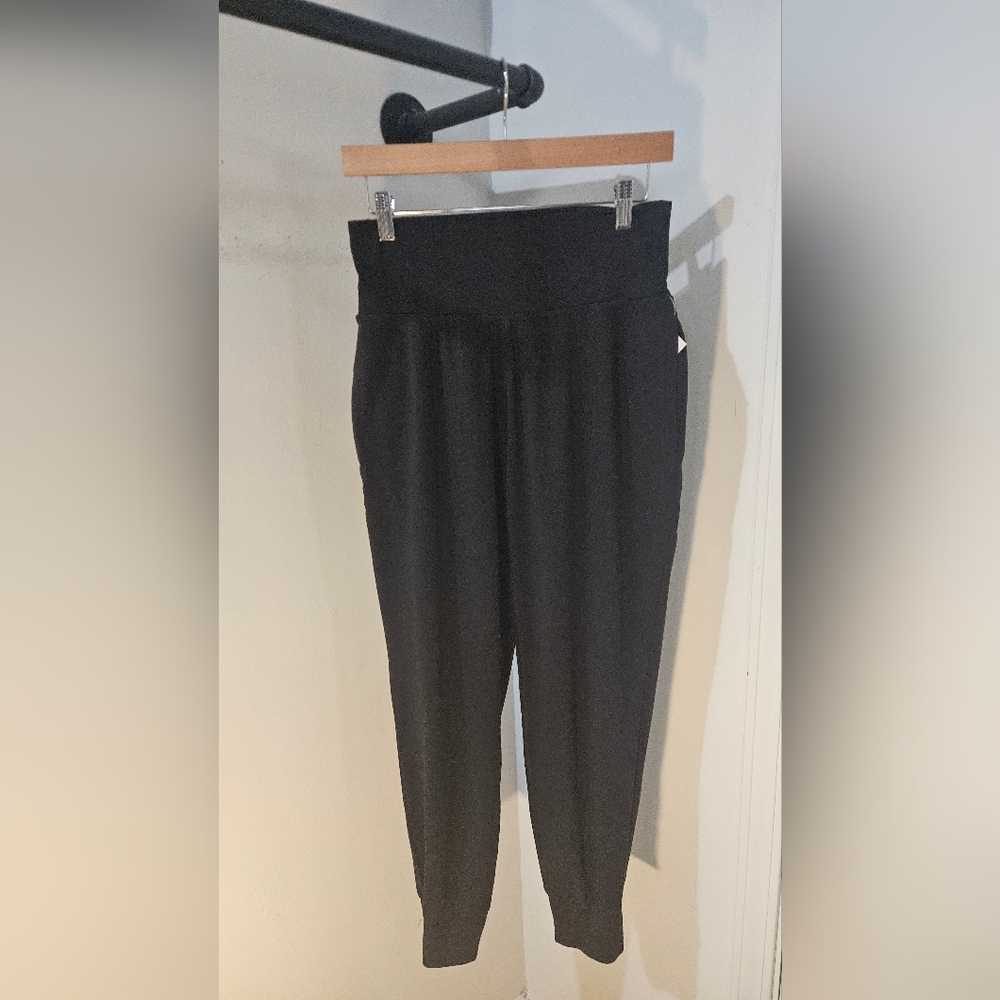 Athleta Salutation Joggers
